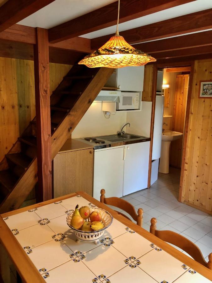 Chalet Dans Le Parc D'Un Manoir Du Xixeme Angles  Dış mekan fotoğraf